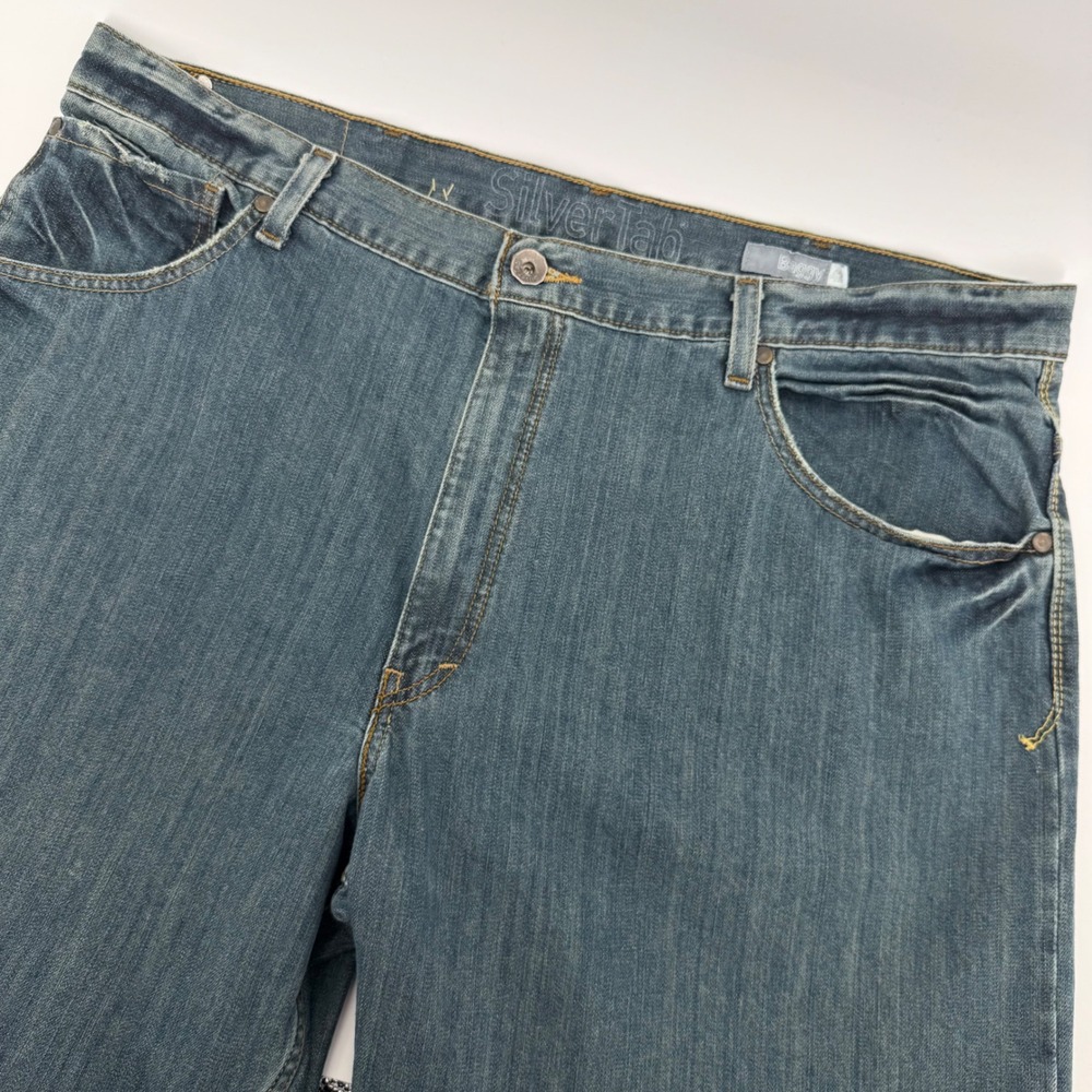 VTG Levis SilverTab Jean Men 42x36 Blue Baggy Y2K Straight Leg Medium Wash Denim